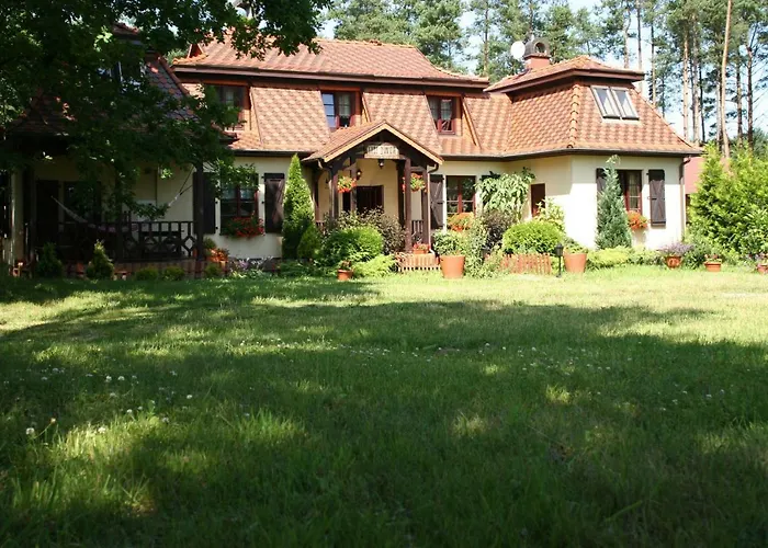 Lisi Dwor Czarny Mlyn